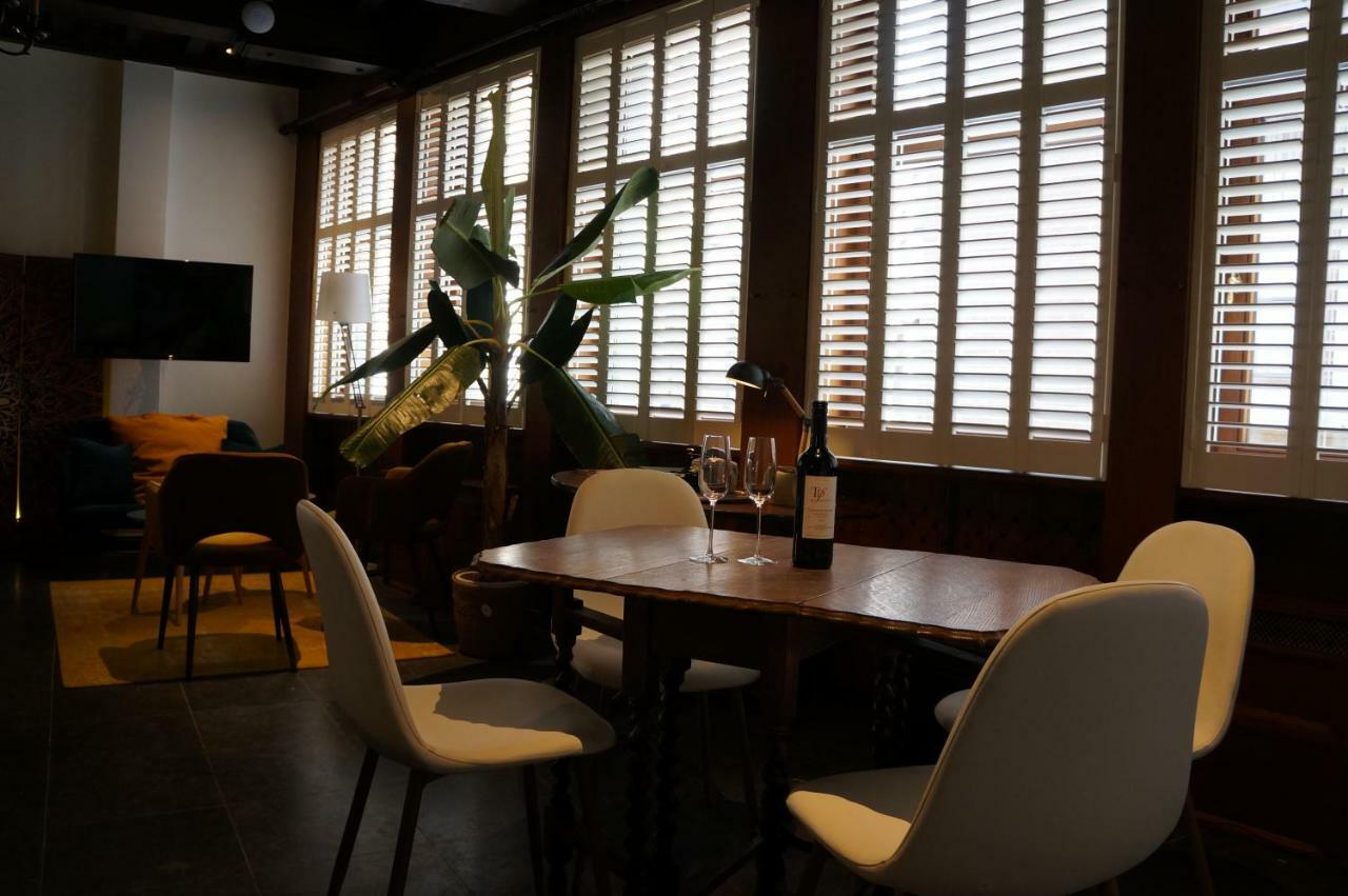 Charming Suites Jan Zonder Vrees Antwerp Luaran gambar